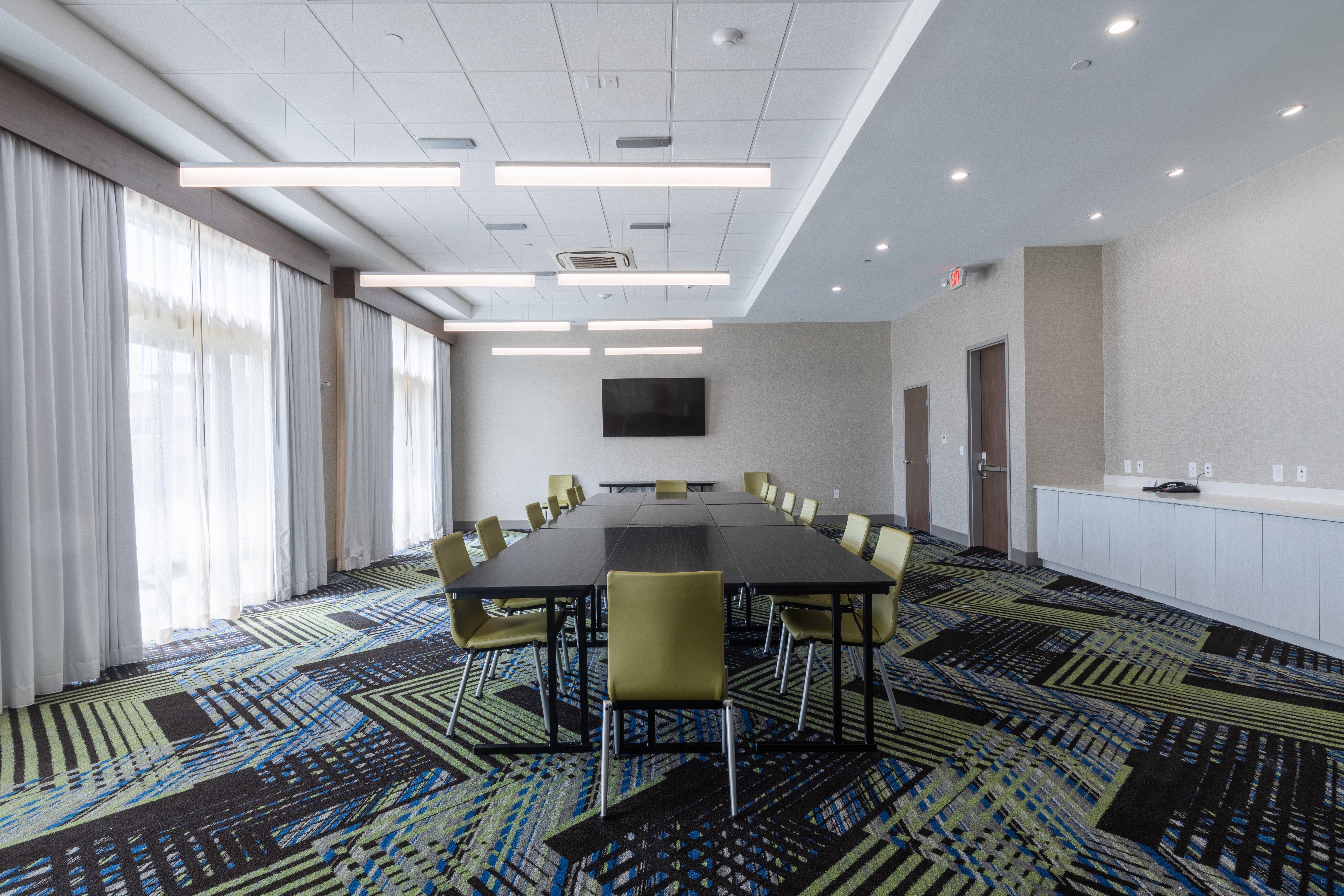 Holiday Inn Express & Suites Columbia Downtown The Vista By Ihg Exterior photo